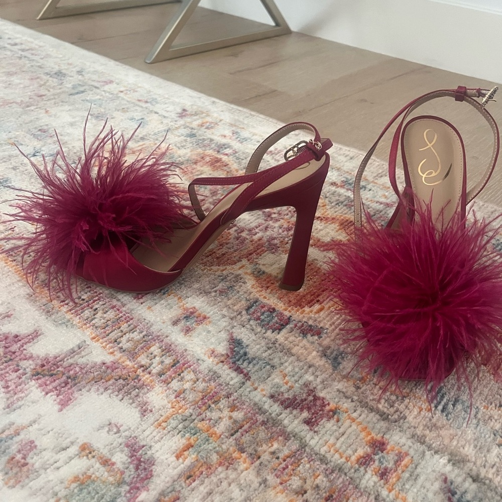 Sam Edelman Burgundy Feathered Heels